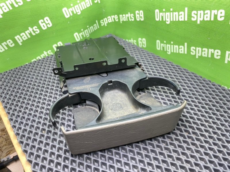 Подстаканник, 2000 рублей, Тверь