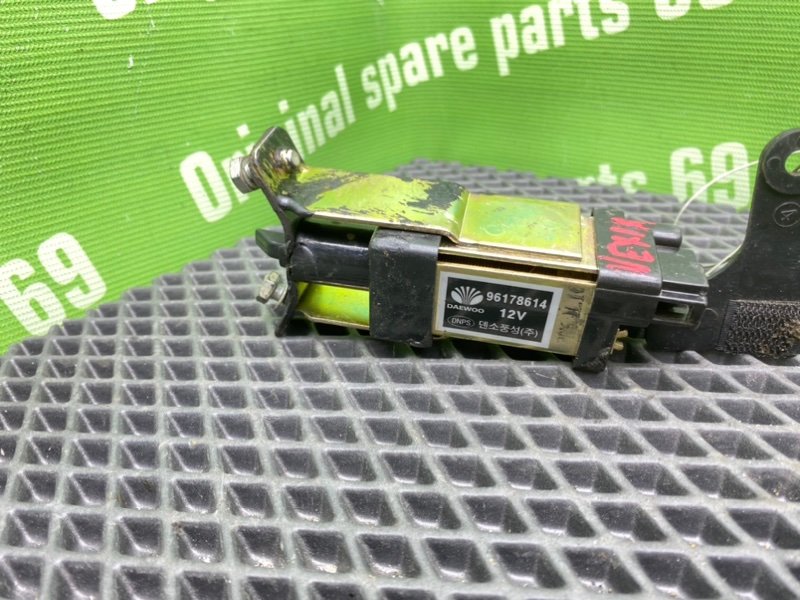 Активатор лючка бензобака, 500 рублей, Тверь