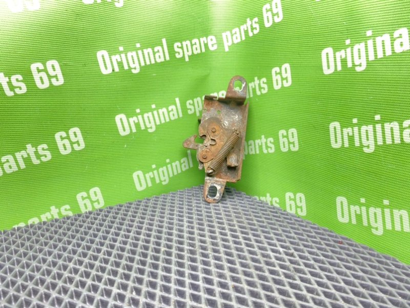 Замок капота, 500 рублей, Тверь