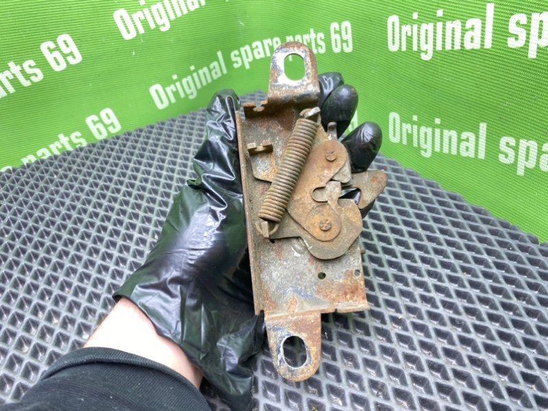 Замок капота, 500 рублей, Тверь