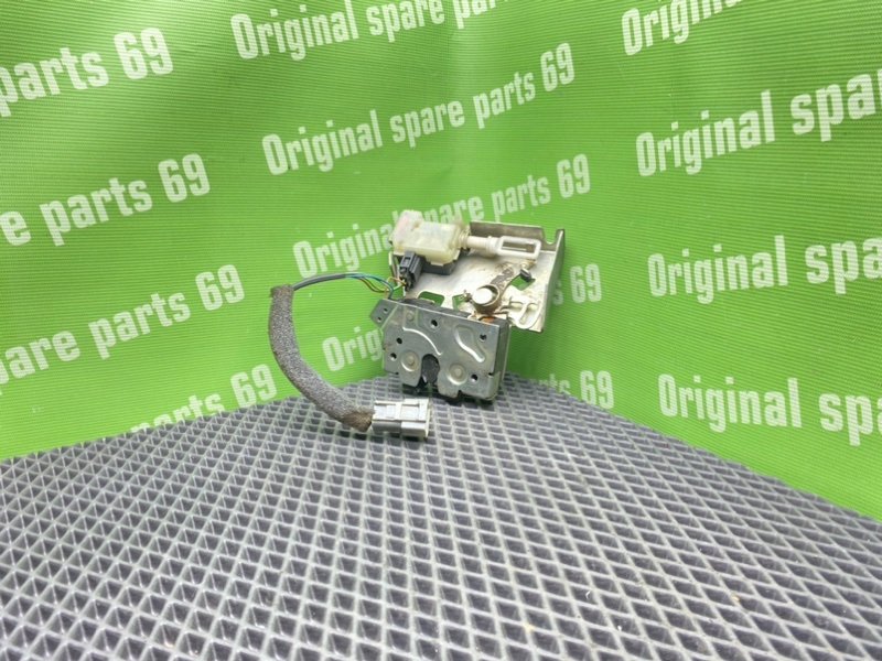 Замок багажника, 1900 рублей, Тверь