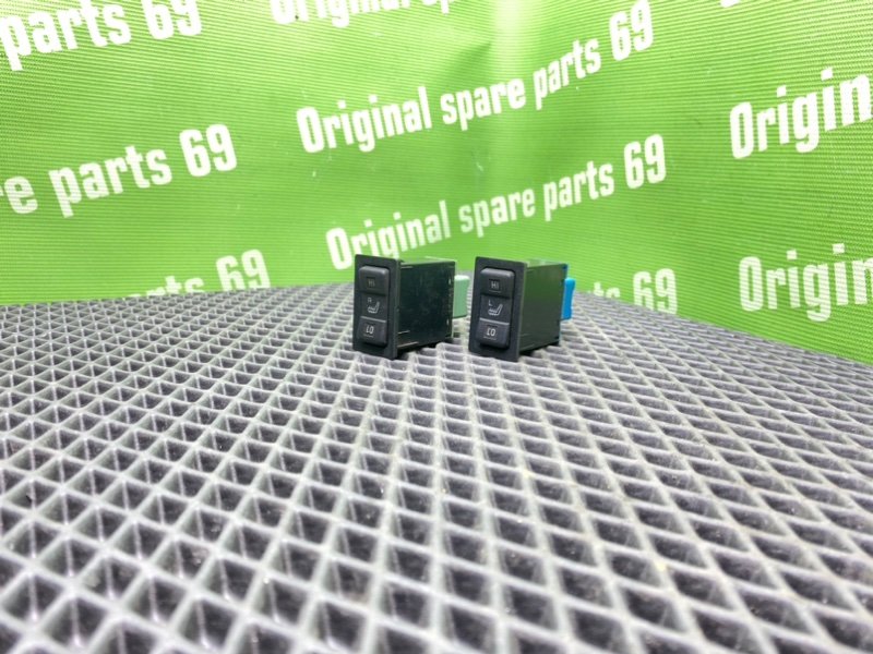 Кнопки, 600 рублей, Тверь