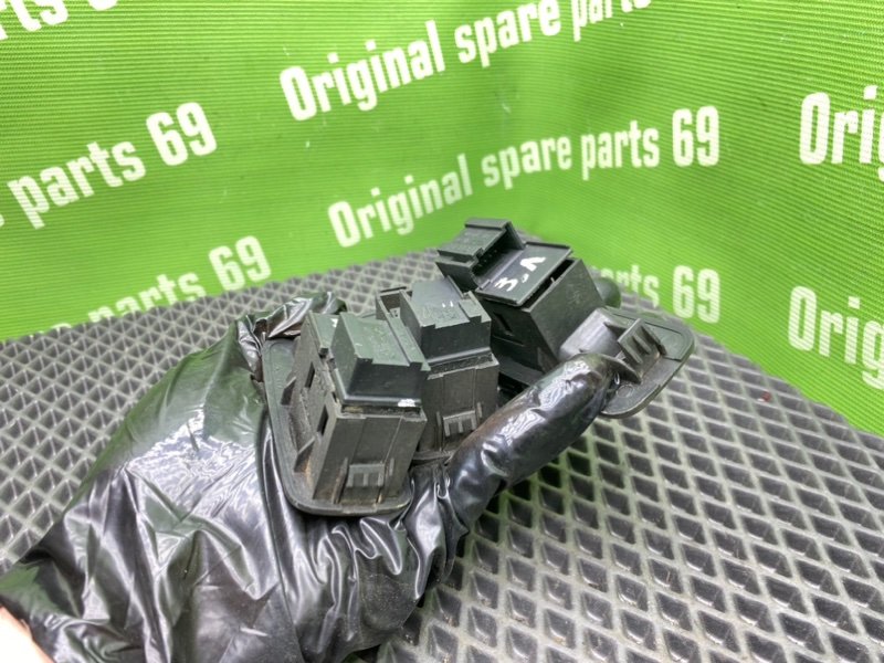 Кнопки эсп, 900 рублей, Тверь