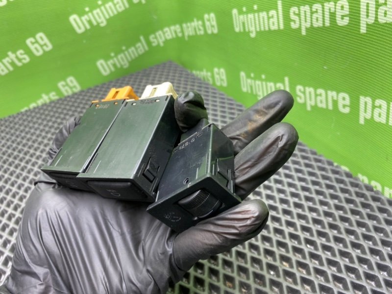 Кнопки, 1400 рублей, Тверь