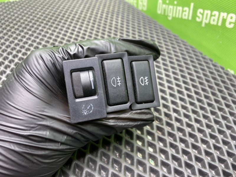 Кнопки, 1400 рублей, Тверь