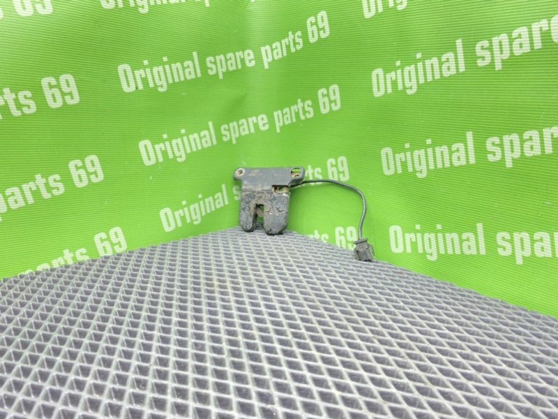 Замок багажника, 1000 рублей, Тверь