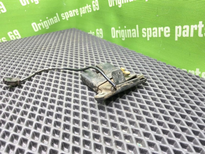 Замок багажника, 1000 рублей, Тверь