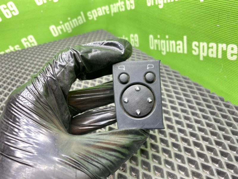 Джойстик зеркал, 1000 рублей, Тверь