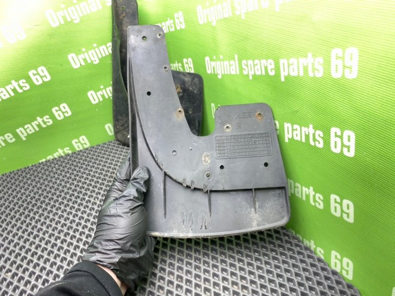 Брызговик, 1500 рублей, Тверь