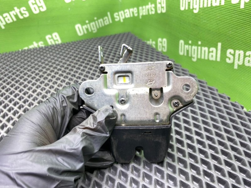 Замок багажника, 1600 рублей, Тверь