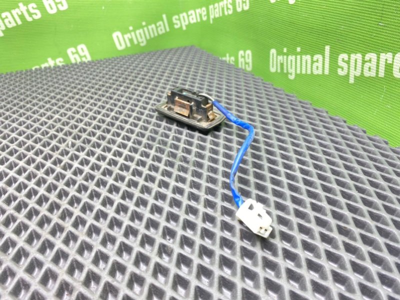 Кнопка, 1000 рублей, Тверь