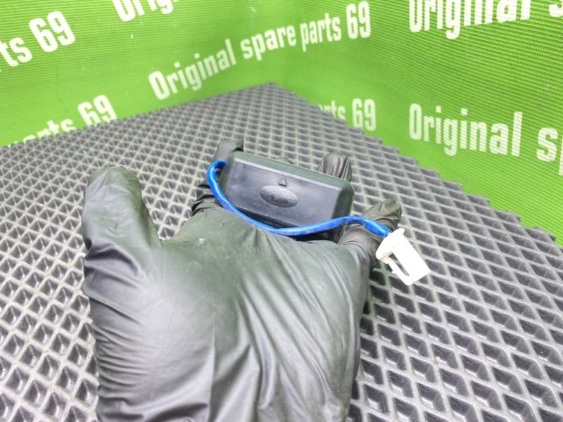 Кнопка, 1000 рублей, Тверь