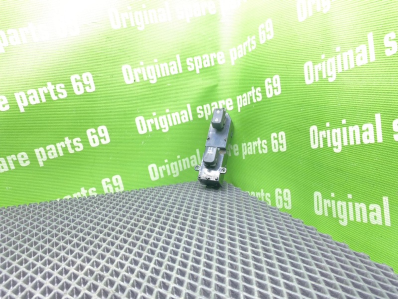 Блок кнопок, 1000 рублей, Тверь