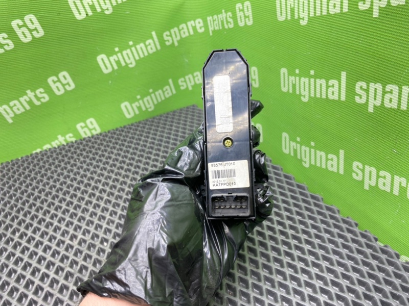 Блок кнопок, 1000 рублей, Тверь