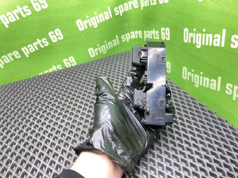 Блок кнопок, 1000 рублей, Тверь