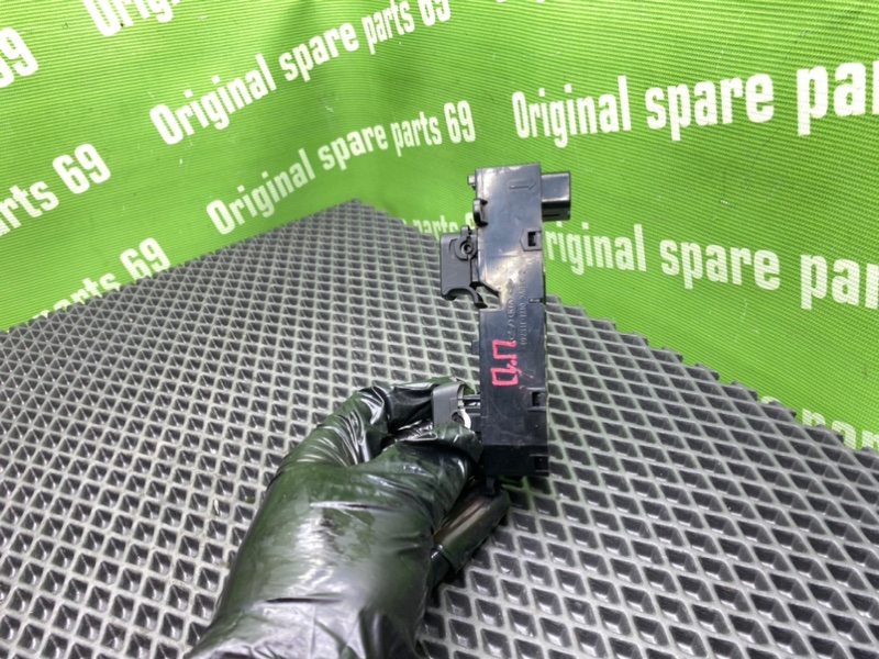 Блок кнопок, 1000 рублей, Тверь