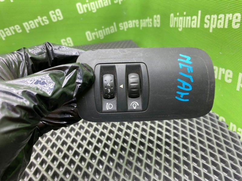 Блок кнопок, 1000 рублей, Тверь