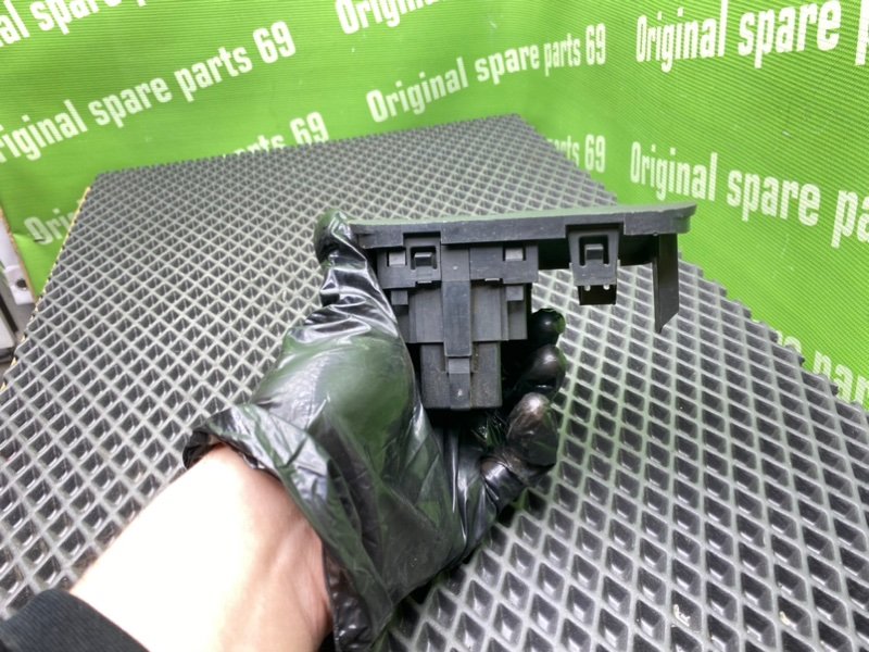 Блок кнопок, 1000 рублей, Тверь