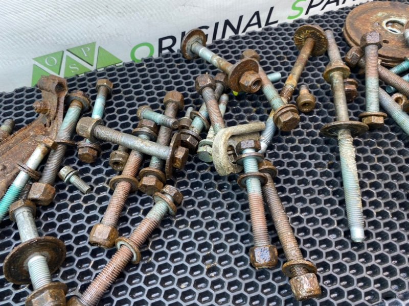 Болты подвески, 1900 рублей, Калининград