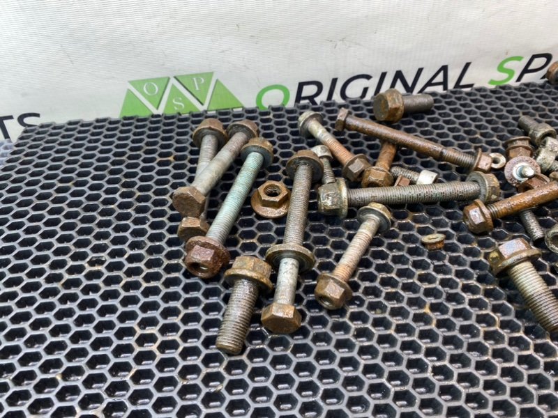 Болты подвески, 1600 рублей, Калининград