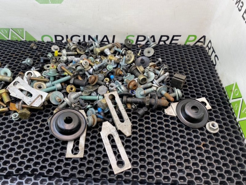 Болты салона, 1900 рублей, Калининград