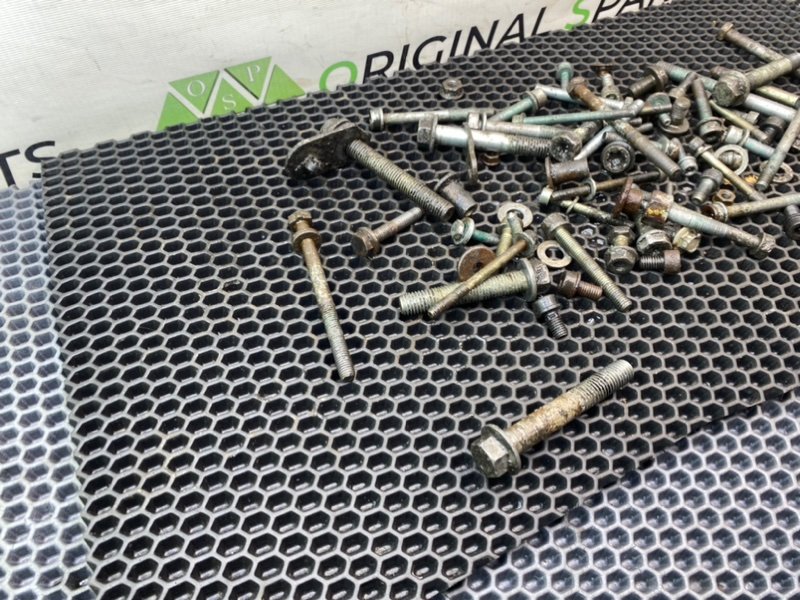 Болты двигателя, 1600 рублей, Калининград