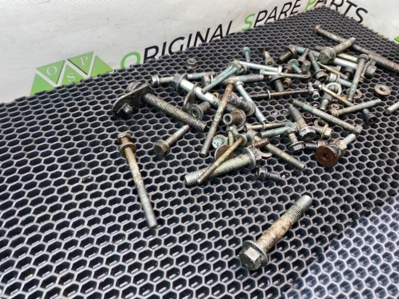 Болты двигателя, 1600 рублей, Калининград