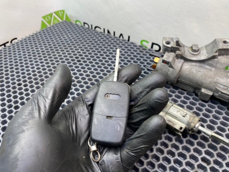 Комплект замков, 4100 рублей, Калининград