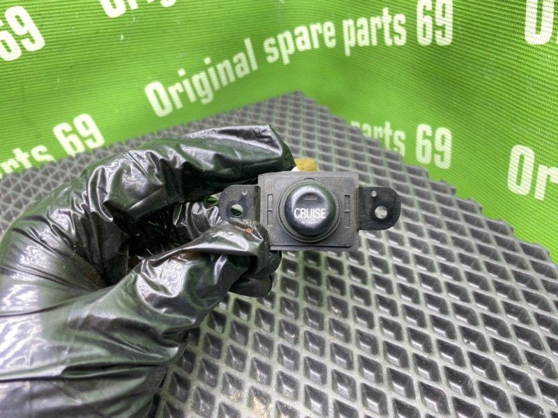 Кнопка, 500 рублей, Тверь