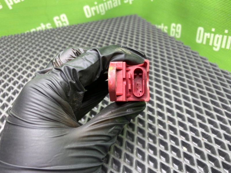 Датчик удара, 500 рублей, Тверь