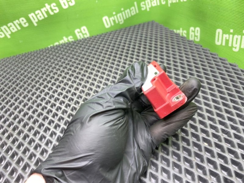 Датчик удара, 500 рублей, Тверь