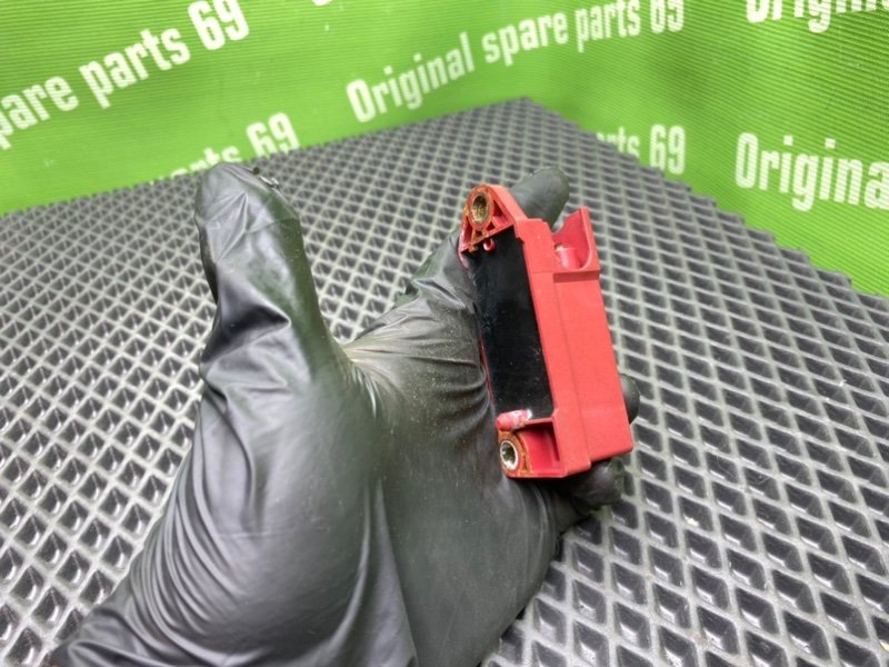 Датчик удара, 500 рублей, Тверь