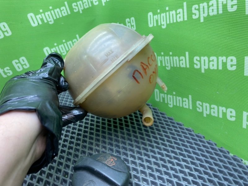 Бачок ож, 1000 рублей, Тверь