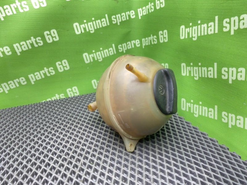 Бачок ож, 1000 рублей, Тверь