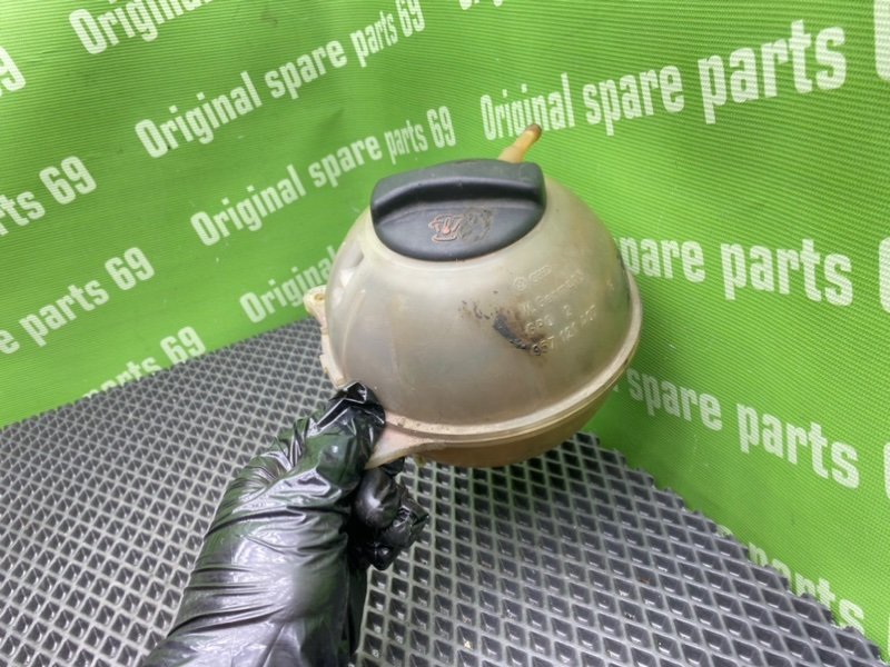 Бачок ож, 1000 рублей, Тверь