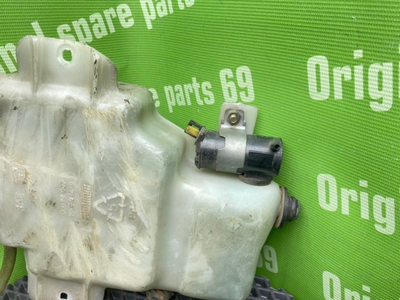 Бачок омывателя заднего стекла, 1000 рублей, Тверь