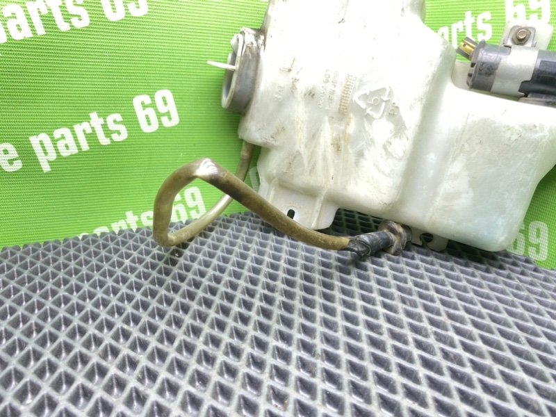 Бачок омывателя заднего стекла, 1000 рублей, Тверь