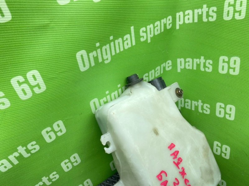 Бачок омывателя заднего стекла, 1000 рублей, Тверь