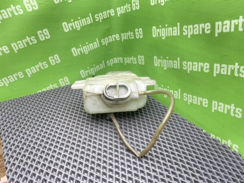 Бачок омывателя заднего стекла, 1000 рублей, Тверь