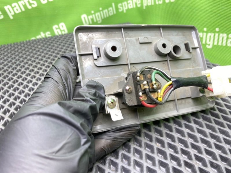 Кнопка люка, 600 рублей, Тверь