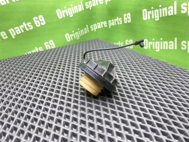 Крышка бака, 500 рублей, Тверь