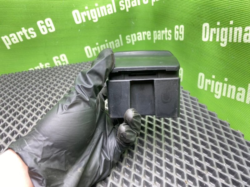 Пепельница, 800 рублей, Тверь