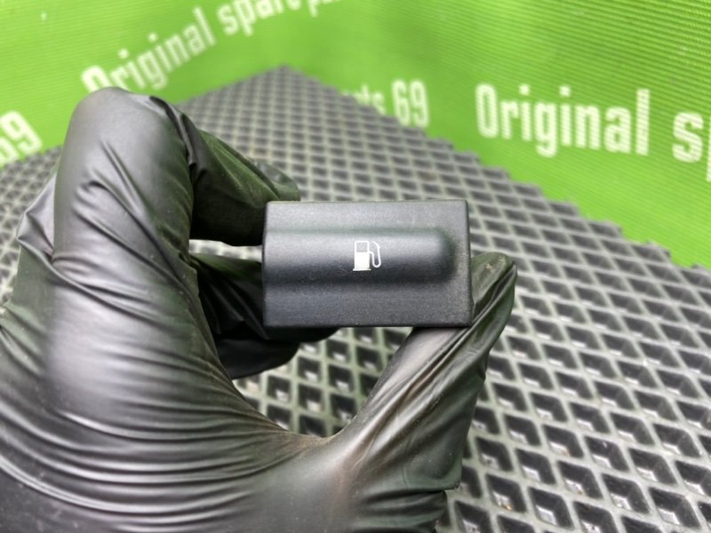 Кнопка, 1000 рублей, Тверь