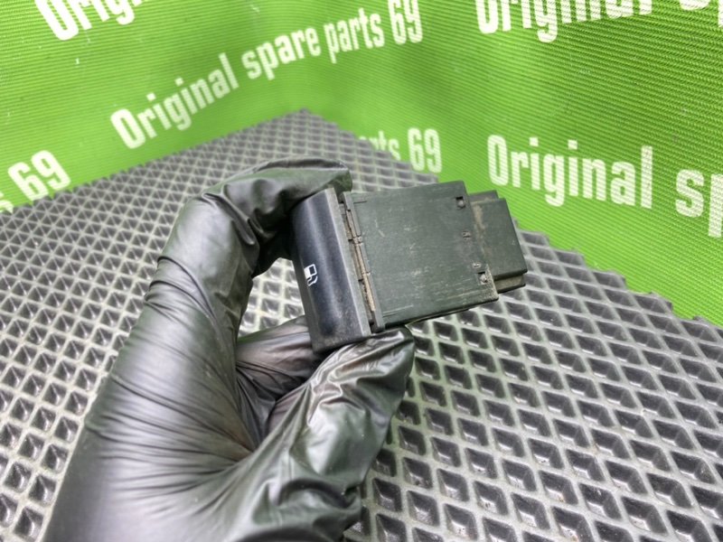 Кнопка, 1000 рублей, Тверь