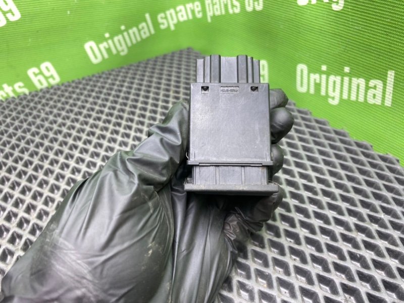 Кнопка, 1000 рублей, Тверь