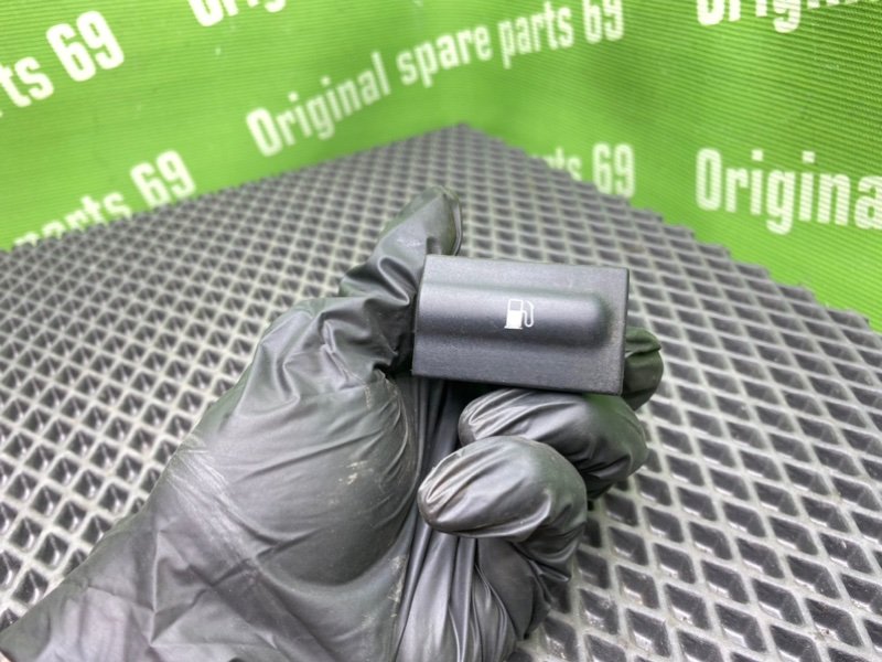 Кнопка, 1000 рублей, Тверь