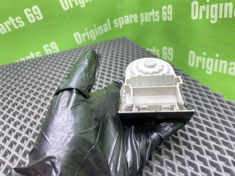 Тумблер света, 600 рублей, Тверь