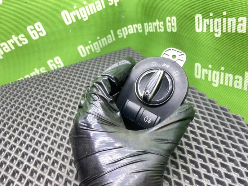 Тумблер света, 600 рублей, Тверь