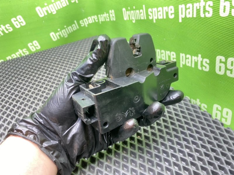 Замок багажника, 2100 рублей, Тверь