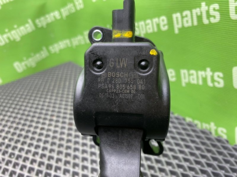 Педаль газа, 1600 рублей, Тверь